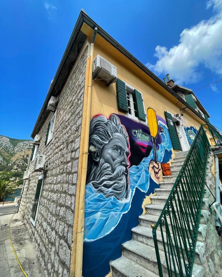 Montenegro Hostel 4U Kotor Eksteriør bilde